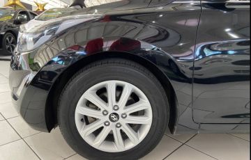 Hyundai Elantra 2.0 GLS 16v - Foto #5