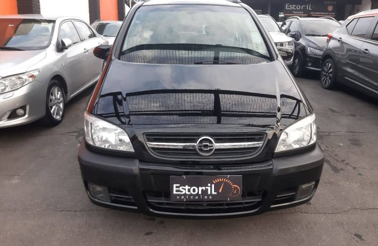 Chevrolet Zafira 2.0 MPFi Elegance 8v - Foto #2