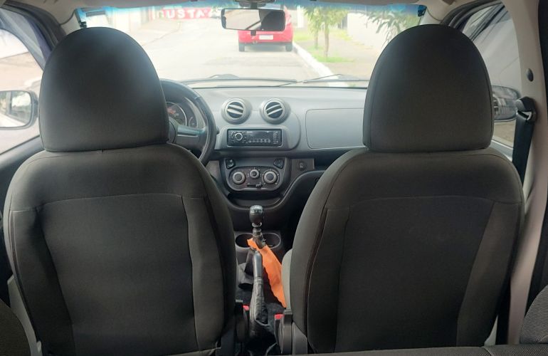 Fiat Uno Vivace 1.0 8V (Flex) 4p - Foto #7