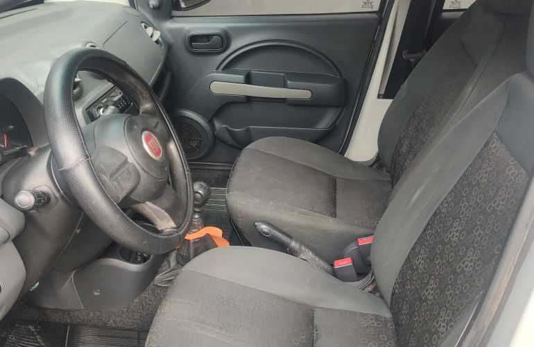 Fiat Uno Vivace 1.0 8V (Flex) 4p - Foto #9