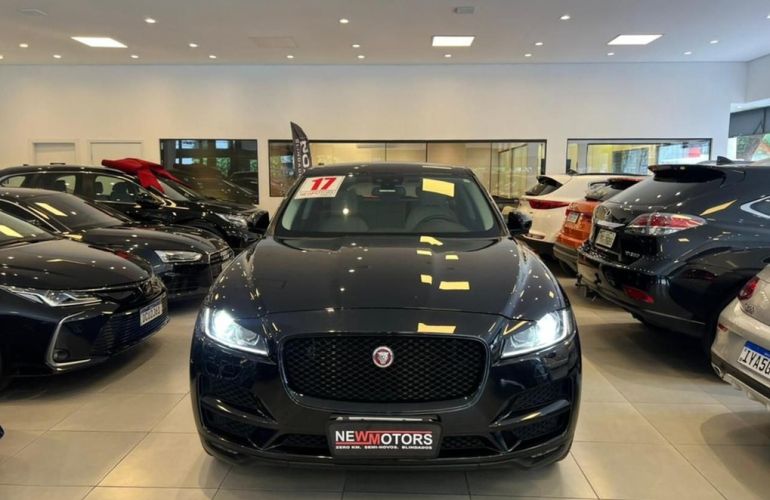 JAGUAR - F-PACE - 2016/2017 - Branca - R$ 240.900,00 - Auto Place Veículos