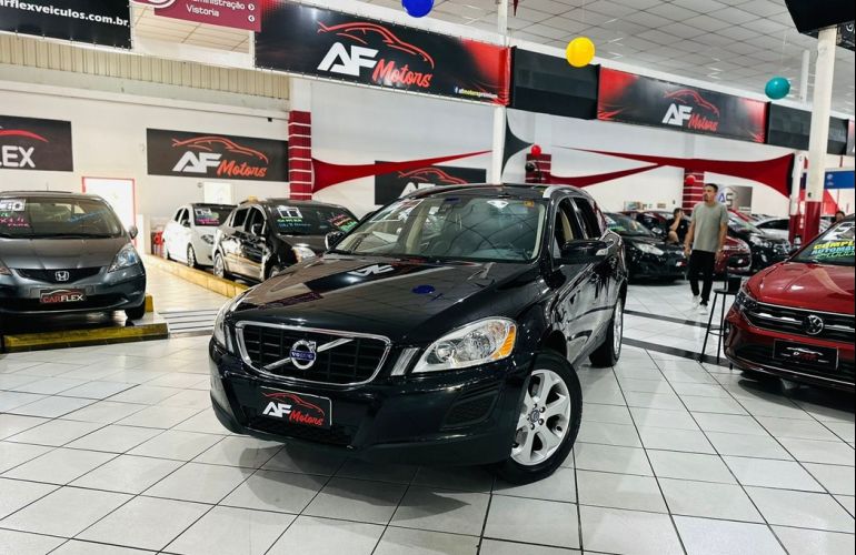 Volvo Xc60 2.0 T5 Dynamic FWD Turbo - Foto #1