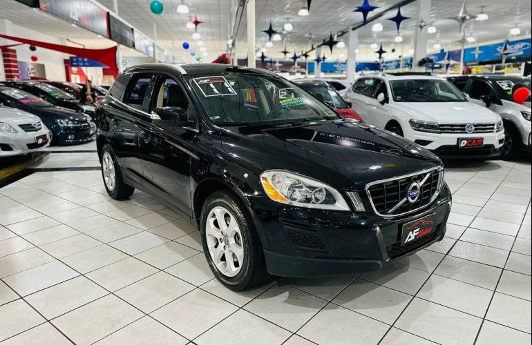 Volvo Xc60 2.0 T5 Dynamic FWD Turbo - Foto #3