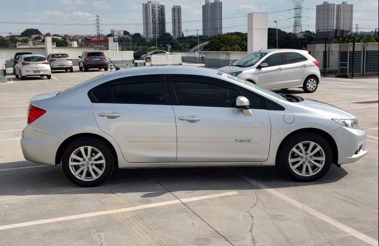 Honda Civic 1.8 Lxl 16v - Foto #2