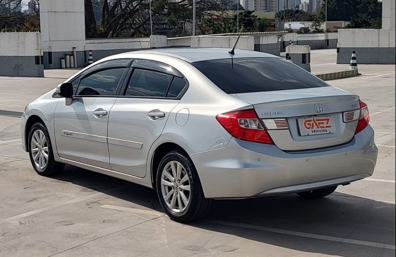 Honda Civic 1.8 Lxl 16v - Foto #9