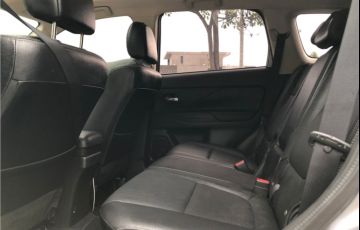 Mitsubishi Outlander 3.0 Gt 4x4 V6 24v Gasolina 4p Automático - Foto #5