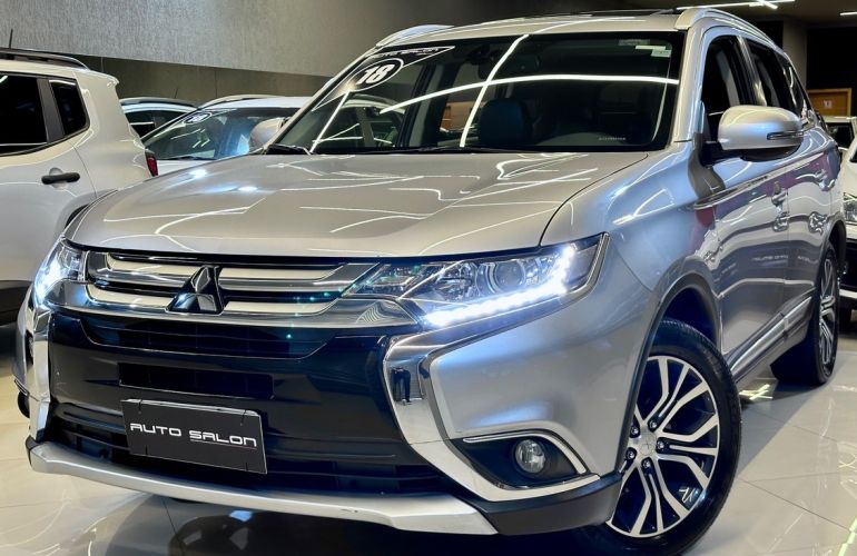 Mitsubishi Outlander 2.0 Comfort 16v - Foto #3