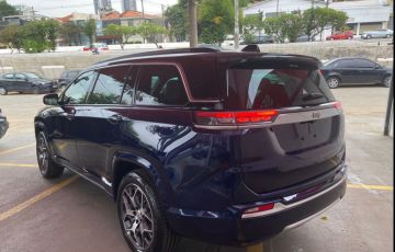 Jeep Commander 1.3 T270 Turbo Overland - Foto #3