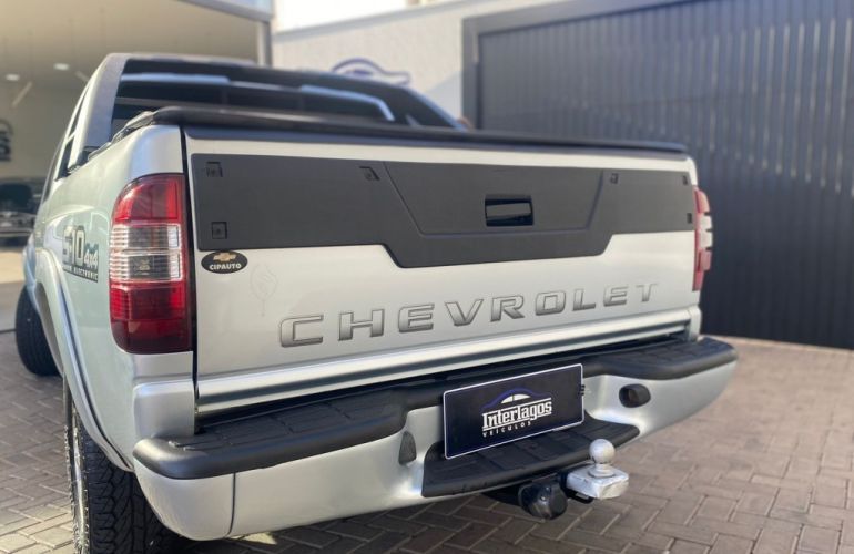 Chevrolet S10 Executive 4x4 2.8 (Cab Dupla) - Foto #6