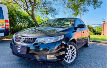 Kia Cerato 1.6 Ex3 Sedan 16V Gasolina 4p Manual - Foto #4