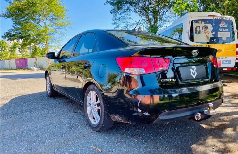 Kia Cerato 1.6 Ex3 Sedan 16V Gasolina 4p Manual - Foto #7