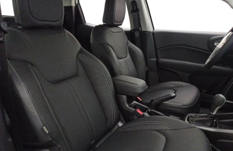 Fiat Toro 1.3 T270 Volcano (Aut) - Foto #6