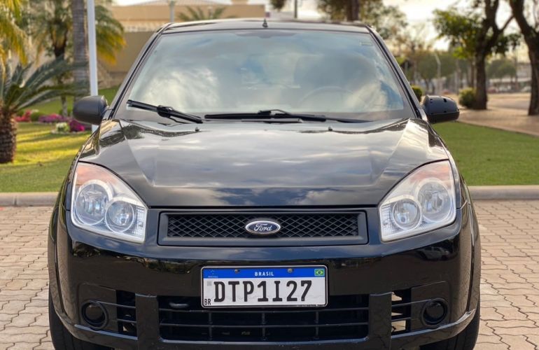 Ford Fiesta Hatch 1.0 (Flex) - Foto #5