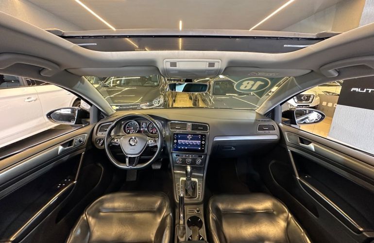 Volkswagen Golf 1.0 200 TSi Total Comfortline - Foto #9