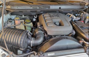 Chevrolet S10 2.8 CTDi 4x4 LT (Cab Dupla) - Foto #8