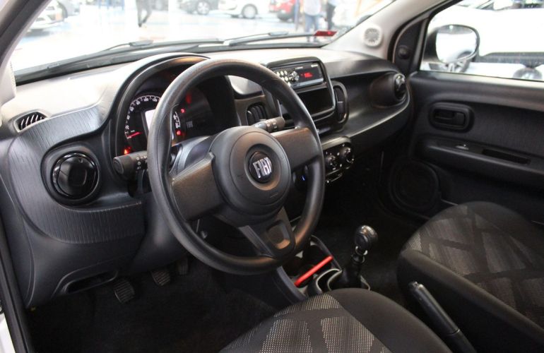 Fiat Mobi 1.0 8V Evo Like - Foto #3