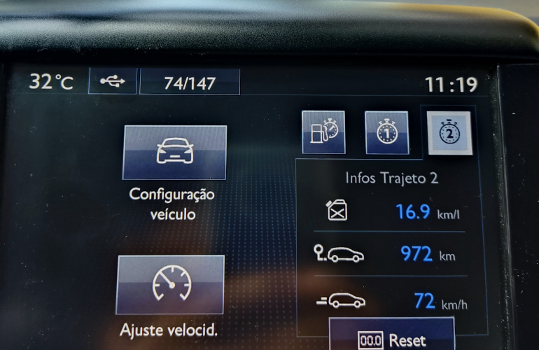 Peugeot 208 Griffe 1.6 16V (Flex) - Foto #8