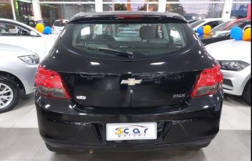 Chevrolet Onix 1.0 MPFi Seleção 8v - Foto #5
