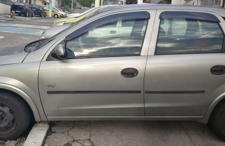 Chevrolet Corsa Hatch Joy 1.0 (Flex) - Foto #2