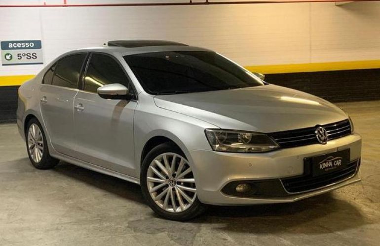 Volkswagen Jetta 2.0t - Foto #1