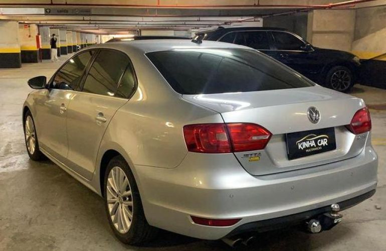 Volkswagen Jetta 2.0t - Foto #4