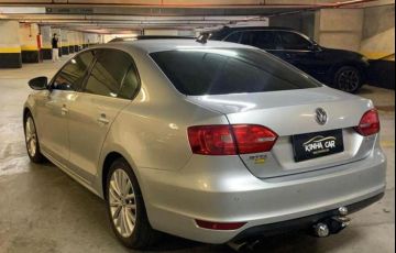 Volkswagen Jetta 2.0t - Foto #4