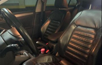 Volkswagen Jetta 2.0t - Foto #7