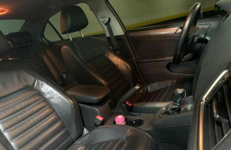 Volkswagen Jetta 2.0t - Foto #9