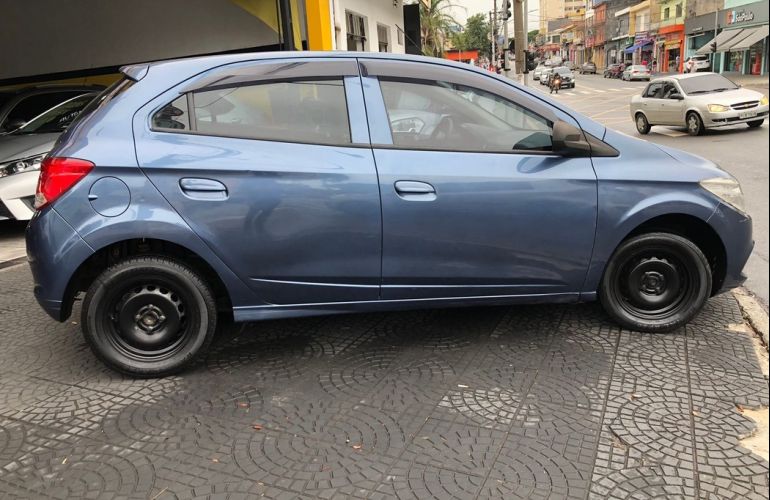 Chevrolet Onix 1.0 MPFi LT 8v - Foto #4