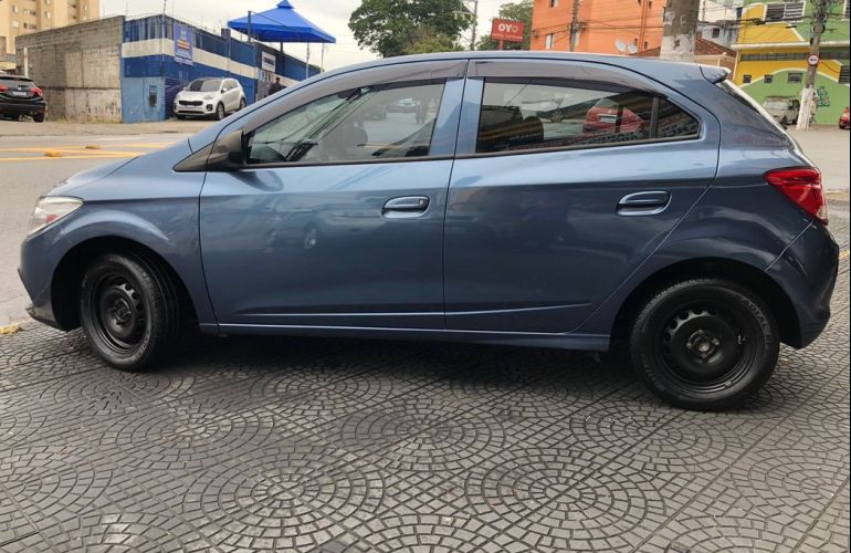 Chevrolet Onix 1.0 MPFi LT 8v - Foto #5
