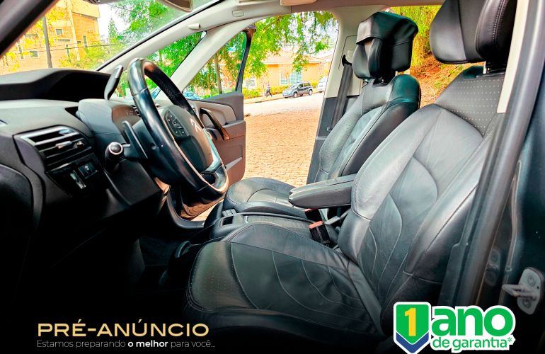 Citroën C4 Picasso 1.6 16V THP Intensive (Aut) - Foto #5