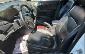Kia Cerato 1.6 E.221 Sedan 16v - Foto #7