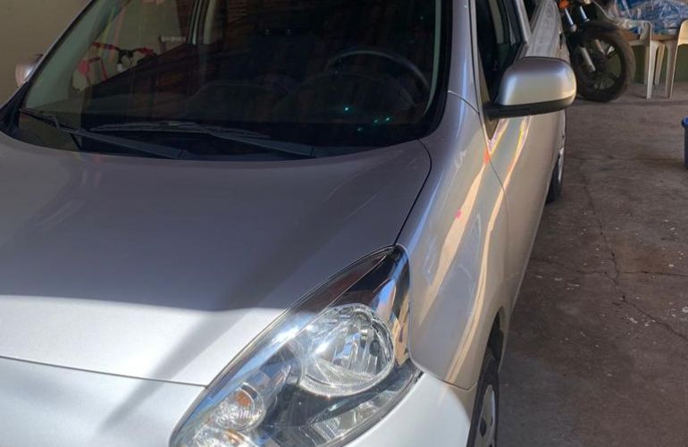 Nissan March 1.0 12V S (Flex) - Foto #3