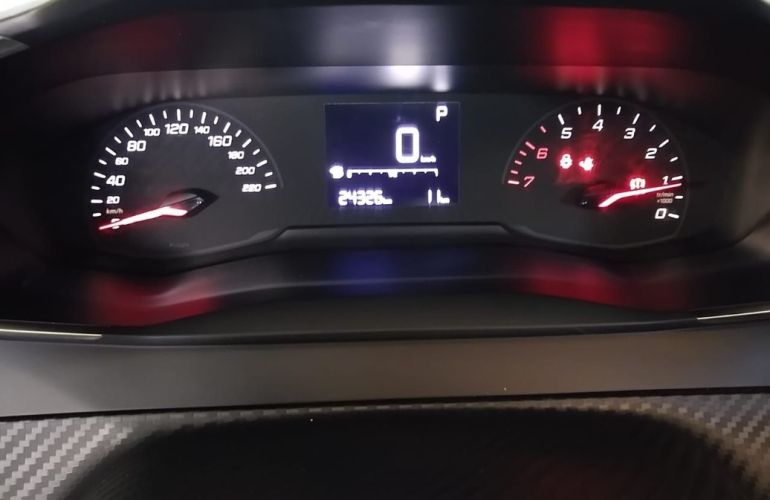 Peugeot 208 1.6 Active Pack 16v - Foto #8