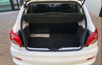 Peugeot 207 Hatch XR 1.4 8V (flex) 4p - Foto #9