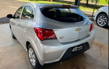 Chevrolet Onix 1.0 MPFi LT 8v - Foto #3