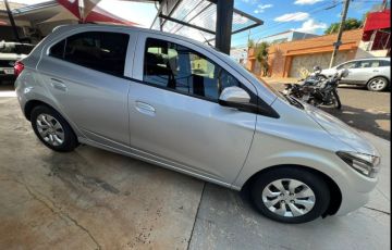 Chevrolet Onix 1.0 MPFi LT 8v - Foto #6