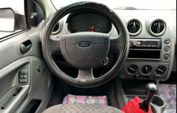 Ford Fiesta 1.0 MPi 8v - Foto #5