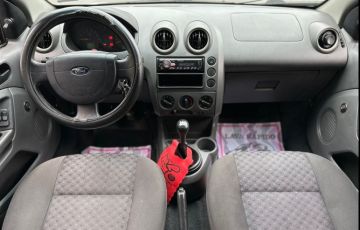 Ford Fiesta 1.0 MPi 8v - Foto #6