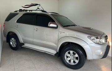 Toyota Hilux Sw4 3.0 Srv 4x4 7 Lugares 16V Turbo Intercooler - Foto #1