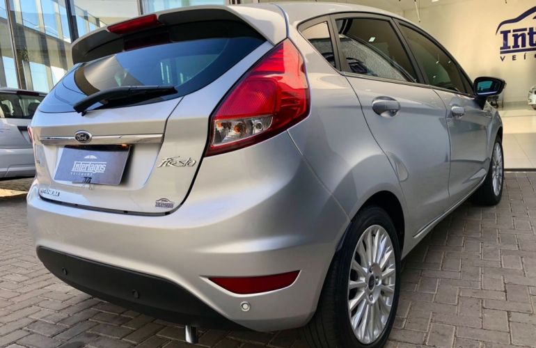 Ford New Fiesta Titanium 1.6 16V - Foto #10