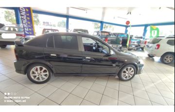 Chevrolet Astra Hatch SS 2.0 (Flex) - Foto #4