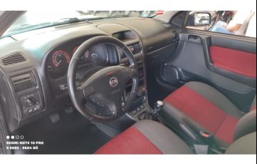 Chevrolet Astra Hatch SS 2.0 (Flex) - Foto #9