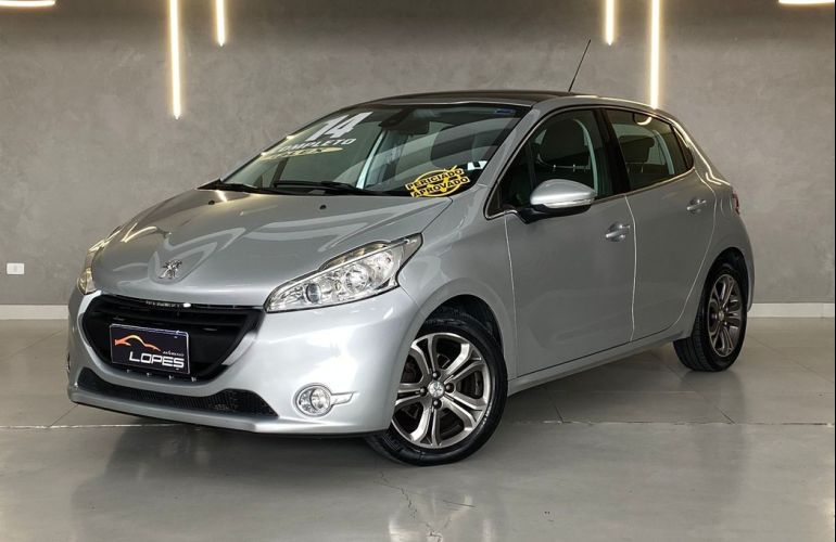 Peugeot 208 1.6 Griffe 16v - Foto #1
