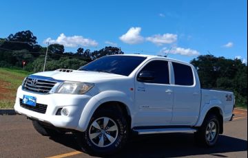 Toyota Hilux 3.0 TDI 4x4 CD STD - Foto #2