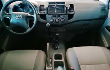 Toyota Hilux 3.0 TDI 4x4 CD STD - Foto #6