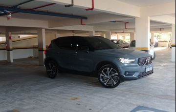 Volvo XC40 1.5 T5 R-Design Recharge DCT - Foto #2