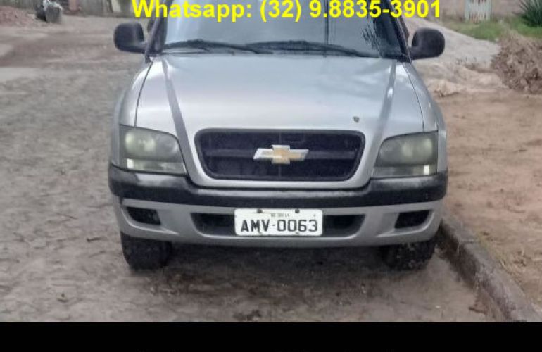 Chevrolet S10 Luxe 4x2 2.8 (Cab Dupla) - Foto #3