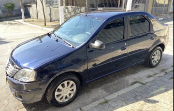Renault Logan Expression 1.0 16V (Flex) - Foto #1