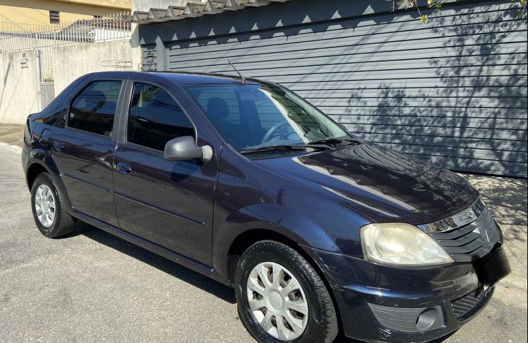Renault Logan Expression 1.0 16V (Flex) - Foto #3